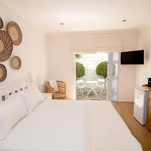 Camps Bay Guest With Private Pool Holiday home